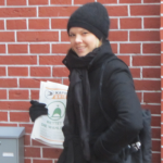 Laura Dornheim delivering campaign literature in Lower Saxony 01 2013
http://lauradornheim.de/