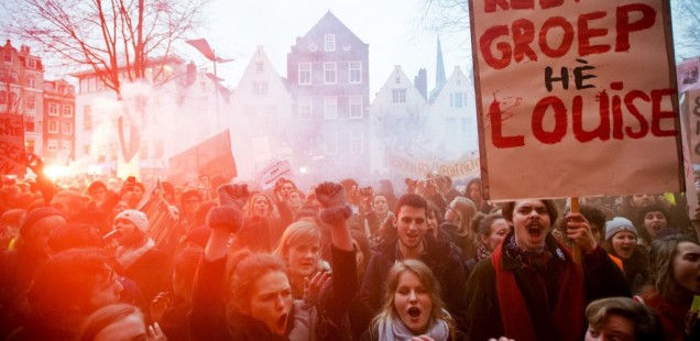 protesters in holland against leaderless